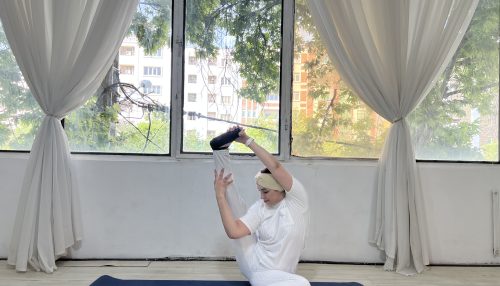 یوگا اصلاحی درمانی
